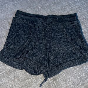 Comfy black shorts